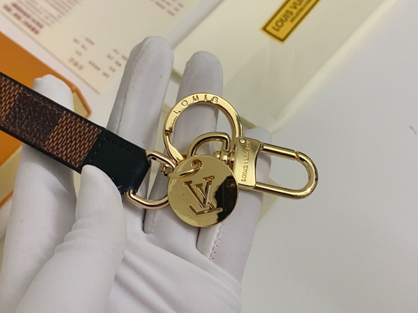 ブランドキーホルダー側面デザイン